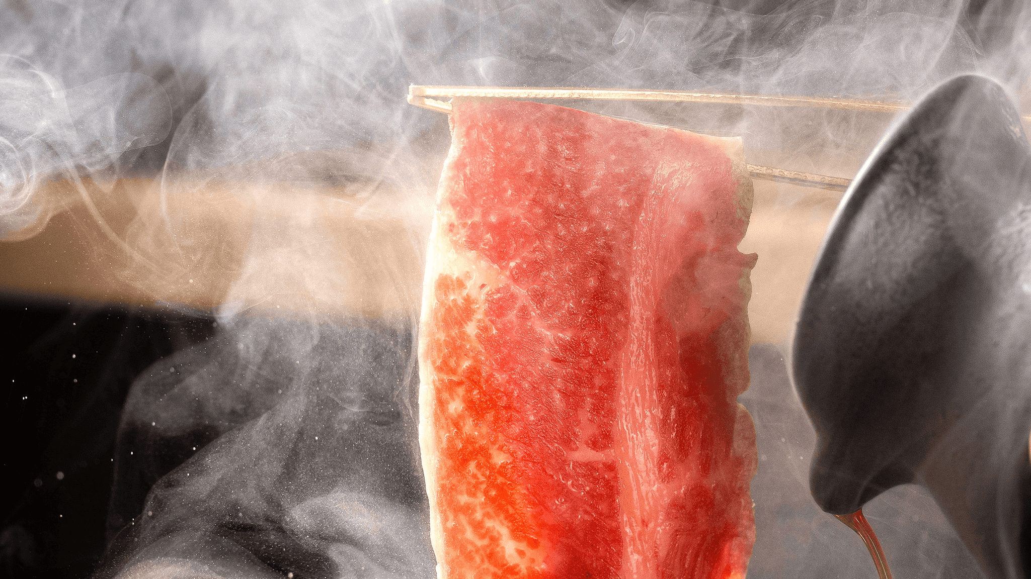 和牛すき焼きと牛骨ラーメン 康 メインスライダー01